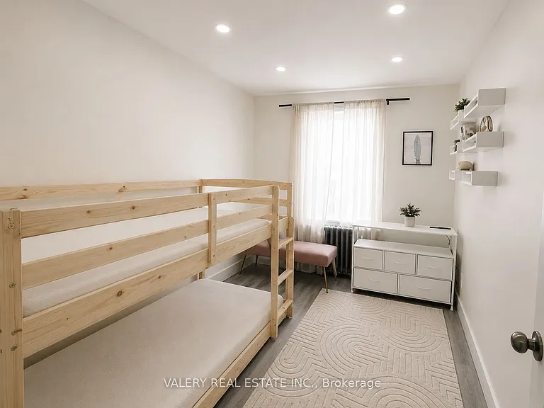 15 Stavebank Rd N #5 — Photo 7
