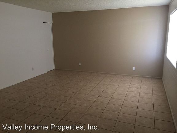 5th image of 1538 W Peoria Ave APT 04