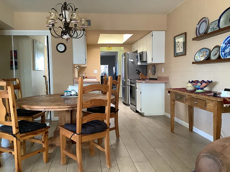 Table for six.