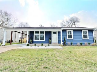 1232 Trails Dr, Fenton, MO 63026