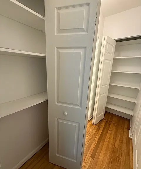 235 W Eugenie St #G2 — Photo 9