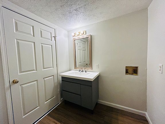 5th image of 1245 Pinedale Cir NW #1245
