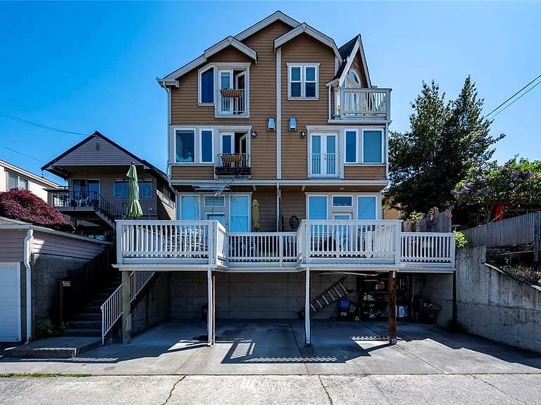 2337 Yale Ave E #B — Photo 35