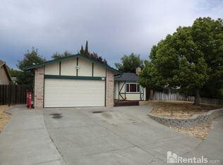 2074 Wylie Ct, Fairfield, CA 94533