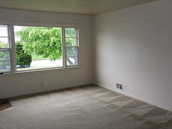 5th image of 5481 Shadowwood Dr