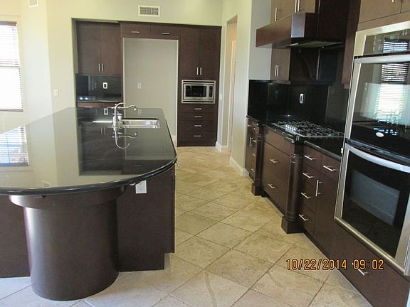 2nd image of 3956 Harbour Island Ln