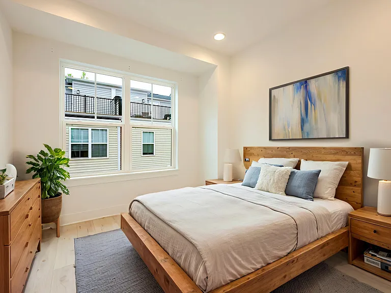 4450 Joseph Pl NE — Photo 21