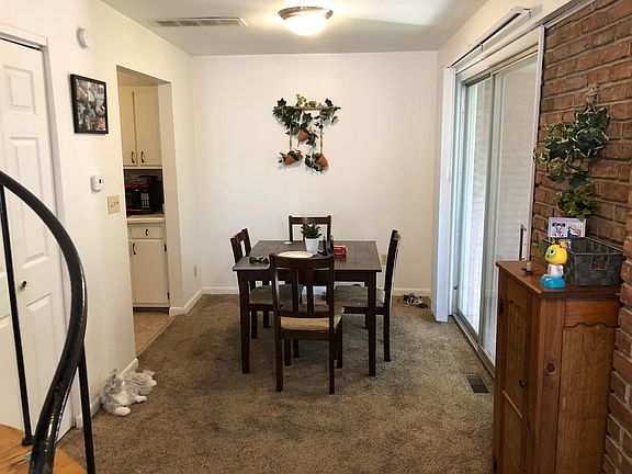 4th image of 2183 W Schantz Ave #2183