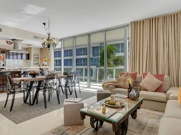 3737 Collins Ave #S-403 — Photo 12