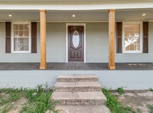 1719 W Bond St, Denison, TX 75020