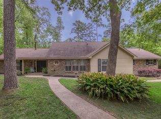 341 Forest Ln, Huntsville, TX 77340