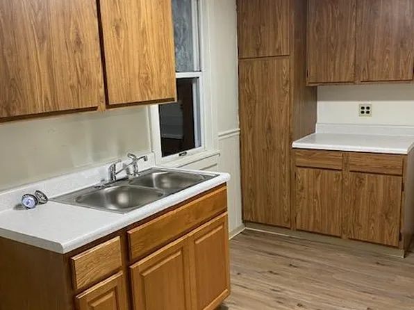 316 Jackson Ave, East Vandergrift, PA 15690