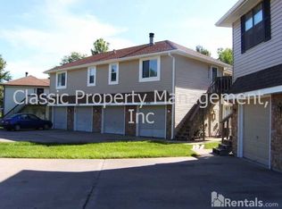 8141 N Stoddard Ave, Kansas City, MO 64152