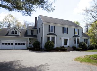 418 Pond St, Westwood, MA 02090