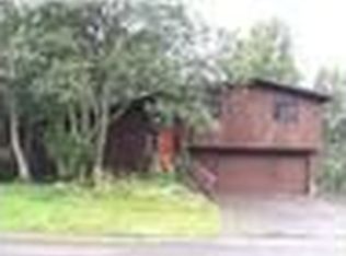 6910 Oakwood Dr, Anchorage, AK 99507