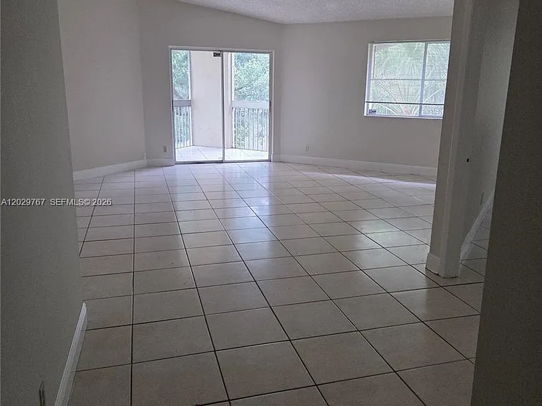 9901 Westview Dr #337 — Photo 6