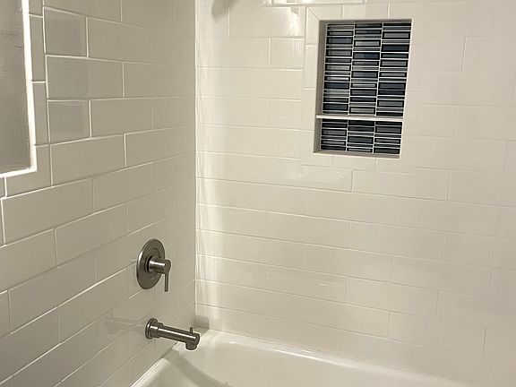 5th image of 1065 Selby Ave #5587968