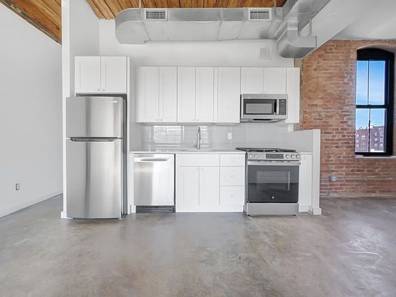 3rd image of 59 Kent St APT 5C