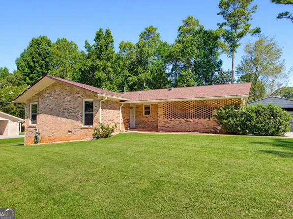 3307 Wildwood Dr SW, Marietta, GA 30060