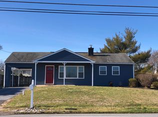 284 Old Swede Rd, Douglassville, PA 19518