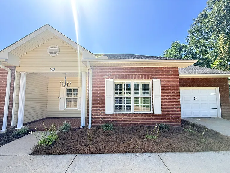 22 Breckenridge Ct — Photo 1
