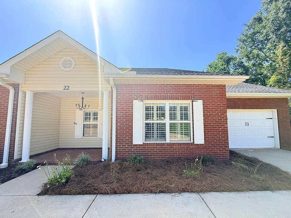 22 Breckenridge Ct