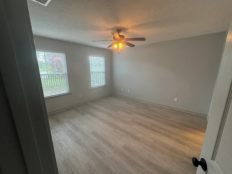 222 Sunview Dr — Photo 7