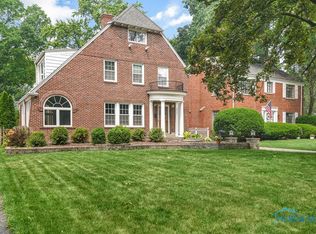 2447 Middlesex Dr, Toledo, OH 43606