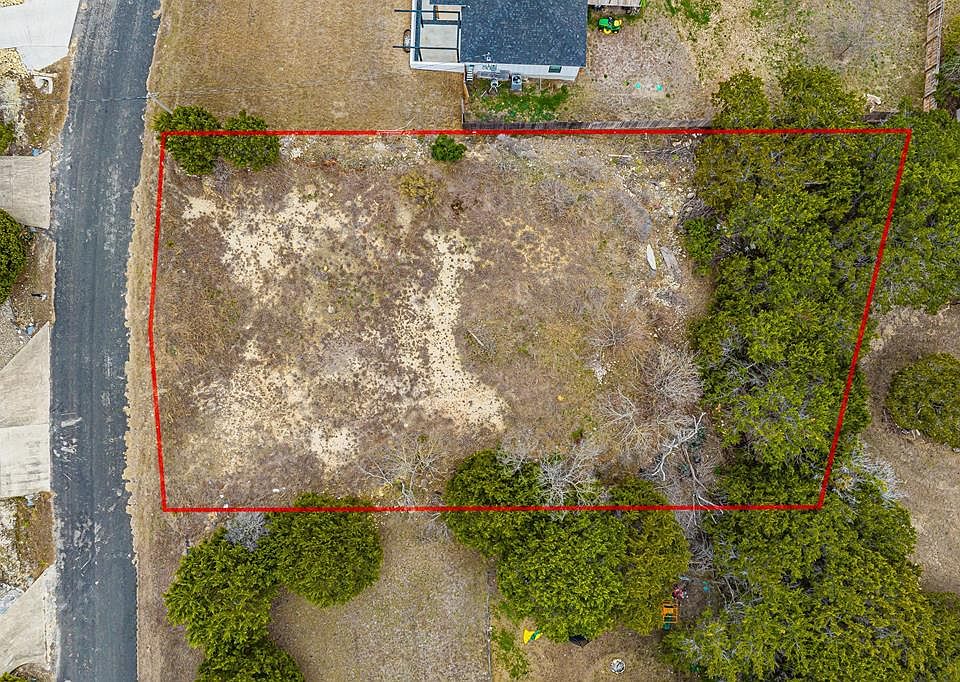 1st image of 418 Alvin Dr