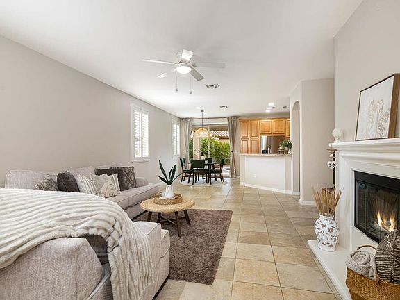 5th image of 80443 Avenida Linda Vis