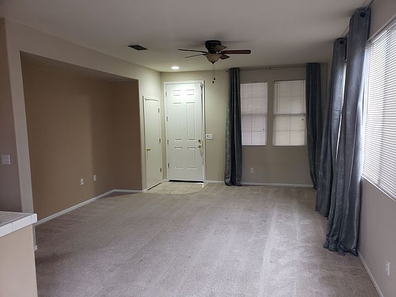 2nd image of 3252 Maui St
