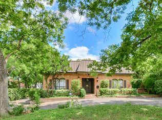 313 Burr Rd, Terrell Hills, TX 78209