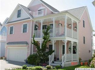 1611 Beacon Ln, Point Pleasant Beach, NJ