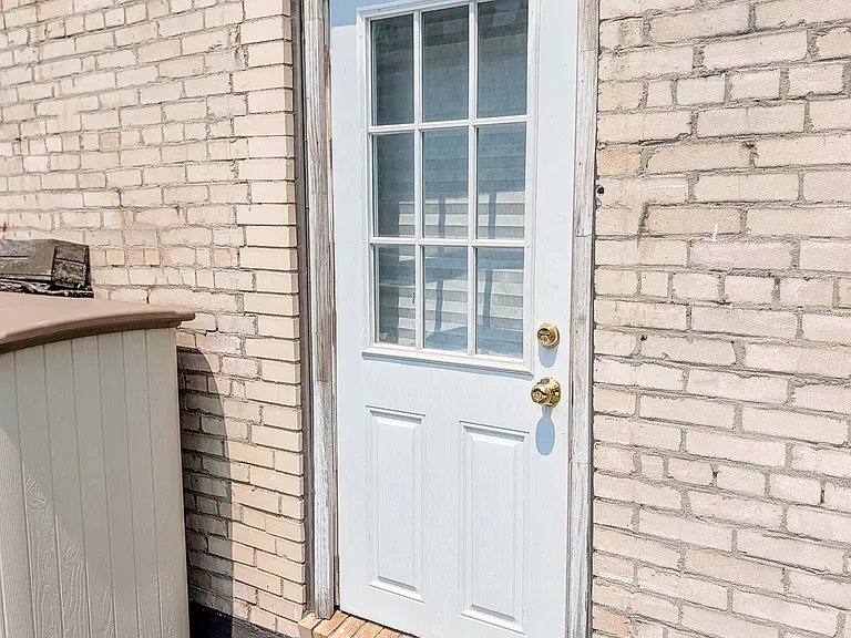 225 W 71st St #PH — Photo 21