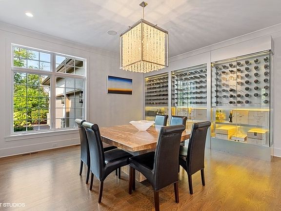 5th image of 1531 Oakwood Pl