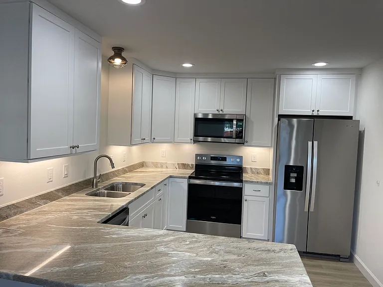 1218 Liberty Ave #1 — Photo 12