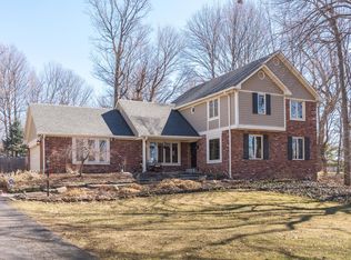 13635 Oakridge Rd, Carmel, IN 46032