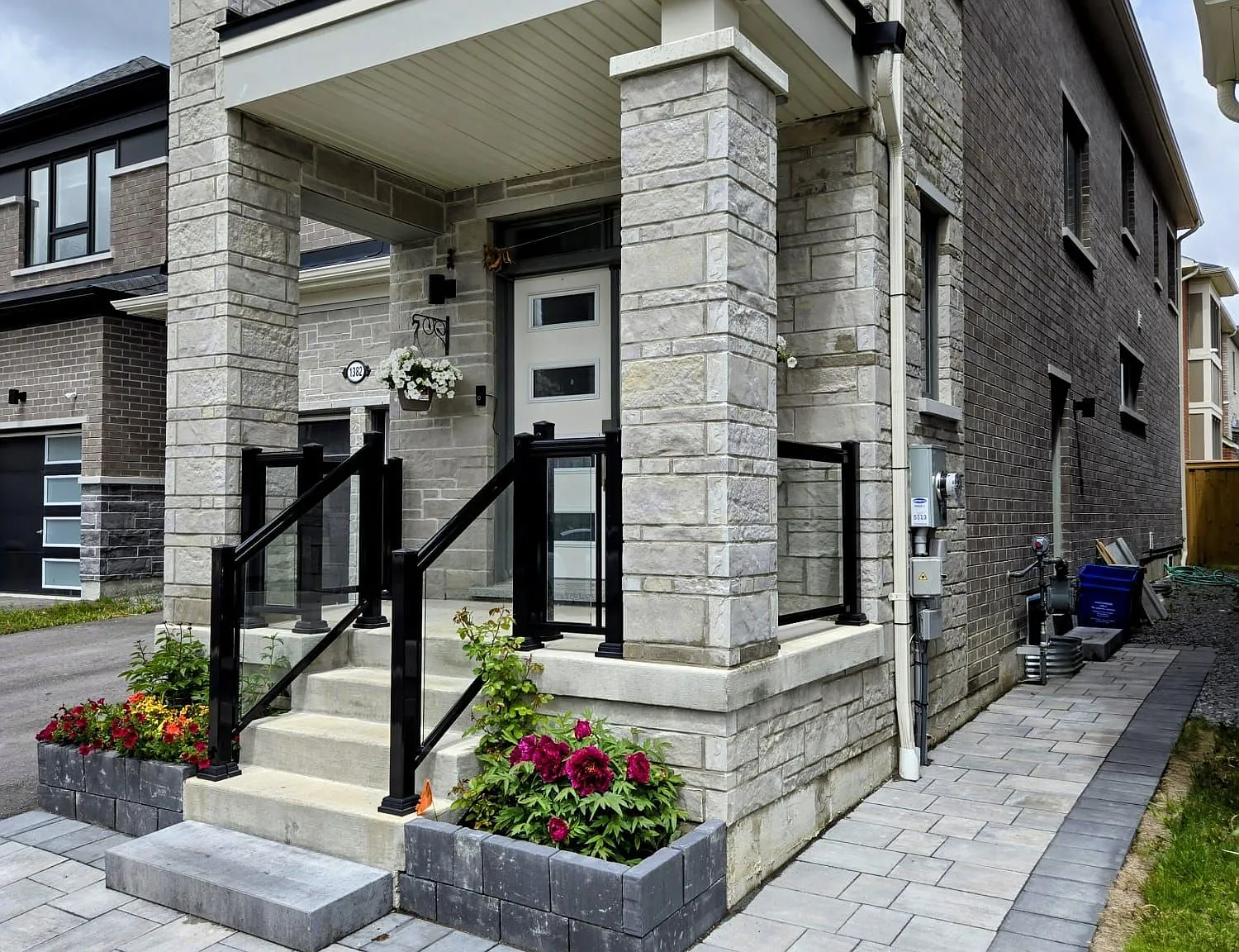 2 bed, $1,800 — Photo 2
