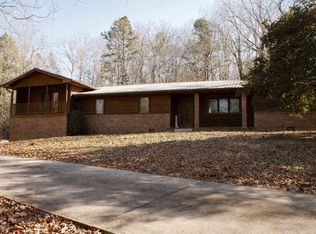 923 S Burnt Mill Rd, La Fayette, GA 30728