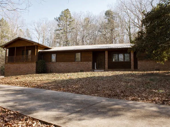 923 S Burnt Mill Rd, La Fayette, GA 30728