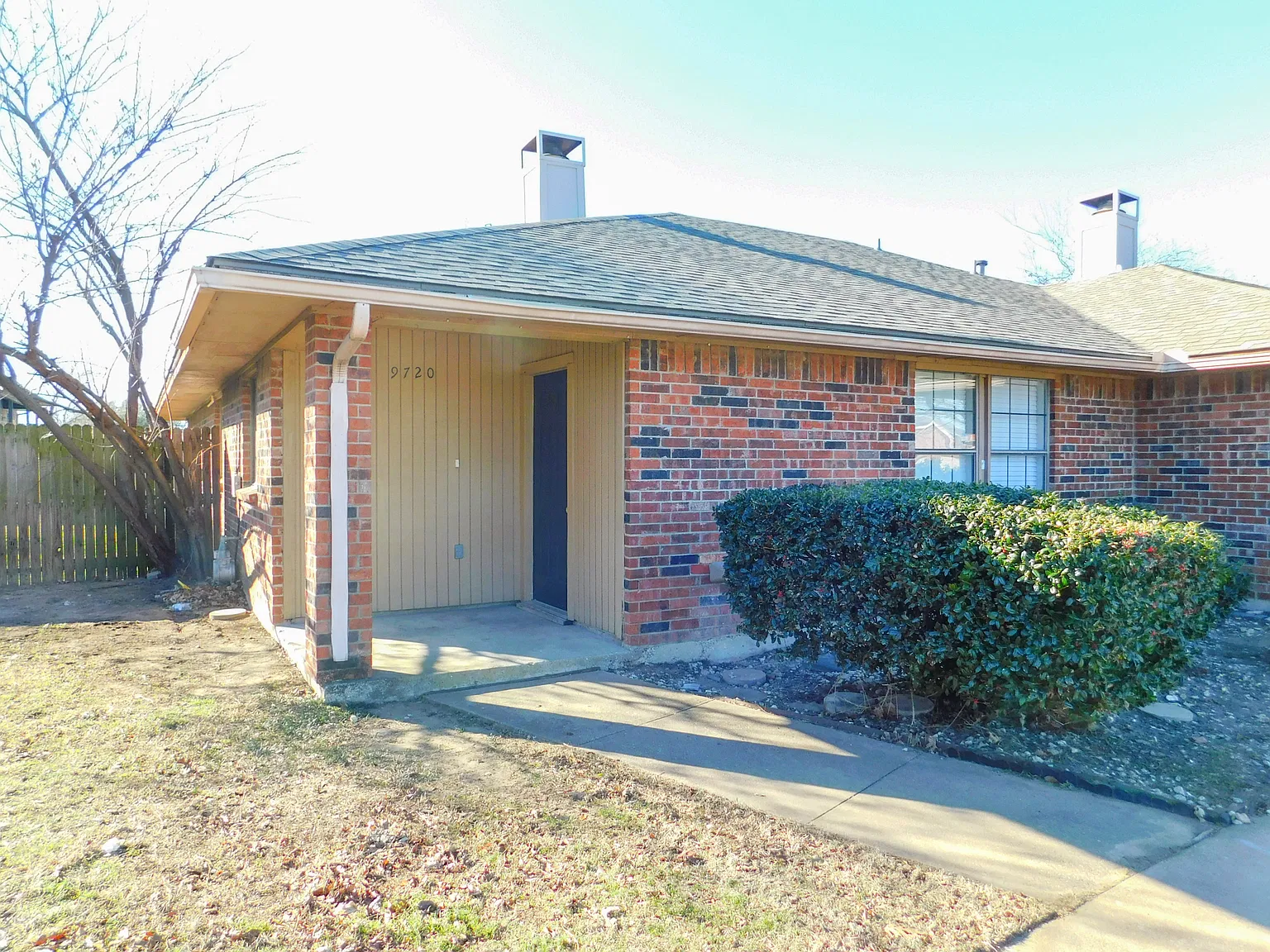 3 bed, 1251 sqft, $1,650 — Photo 2