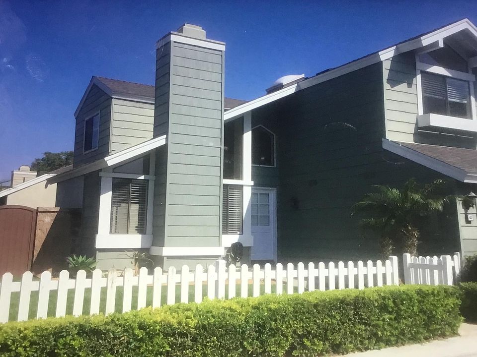 Front of Home with 2 Car Garage