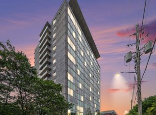 300 Lisgar St #1512, Ottawa, ON K2P 0E2