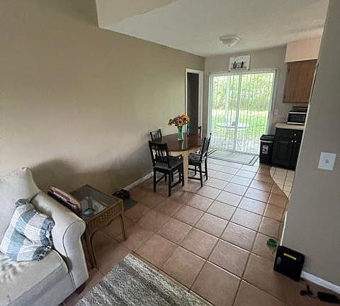 5th image of 414 San Filippo Dr SE