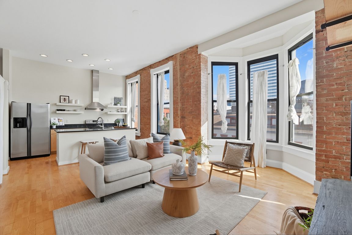 next background image