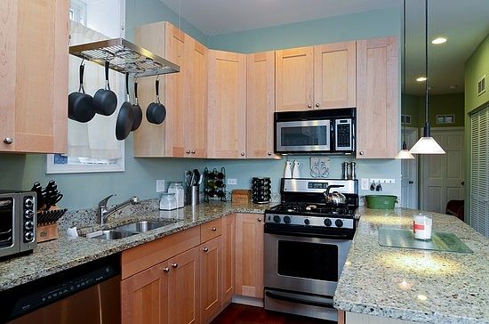 3rd image of 2237 W Belden Ave Unit 2