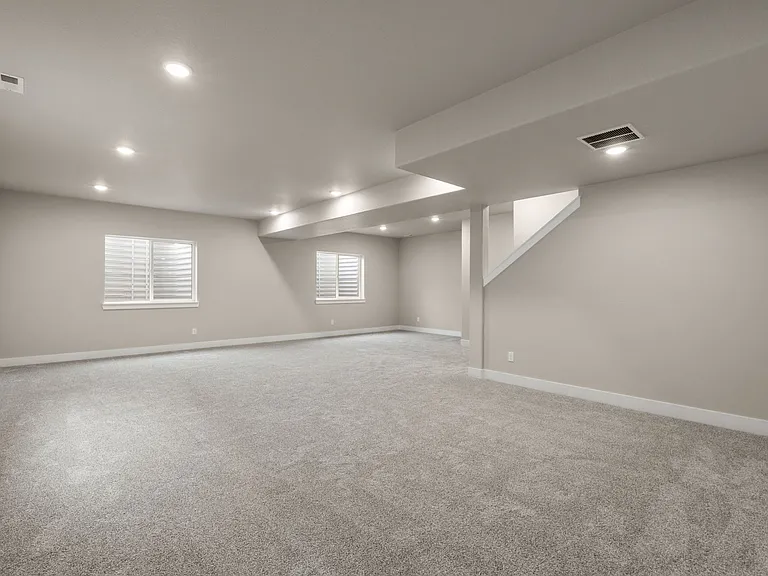 16353 Cattle Creek Ct — Photo 28