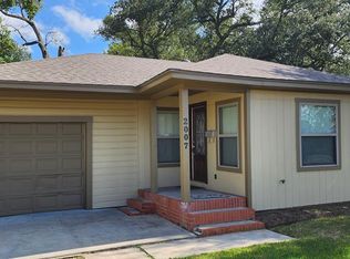 2007 Helena Ave, Nederland, TX 77627