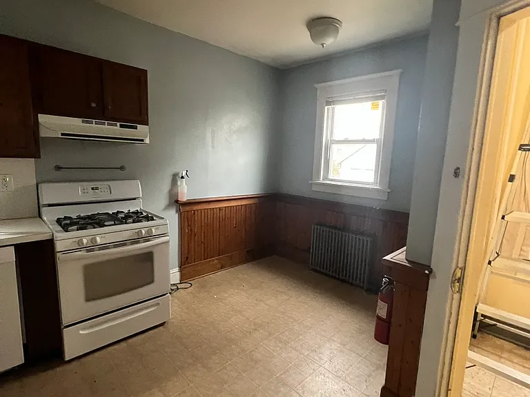 210 Volkert St #1 — Photo 14