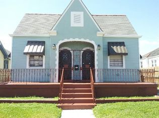 4004 Piedmont Dr, New Orleans, LA 70122